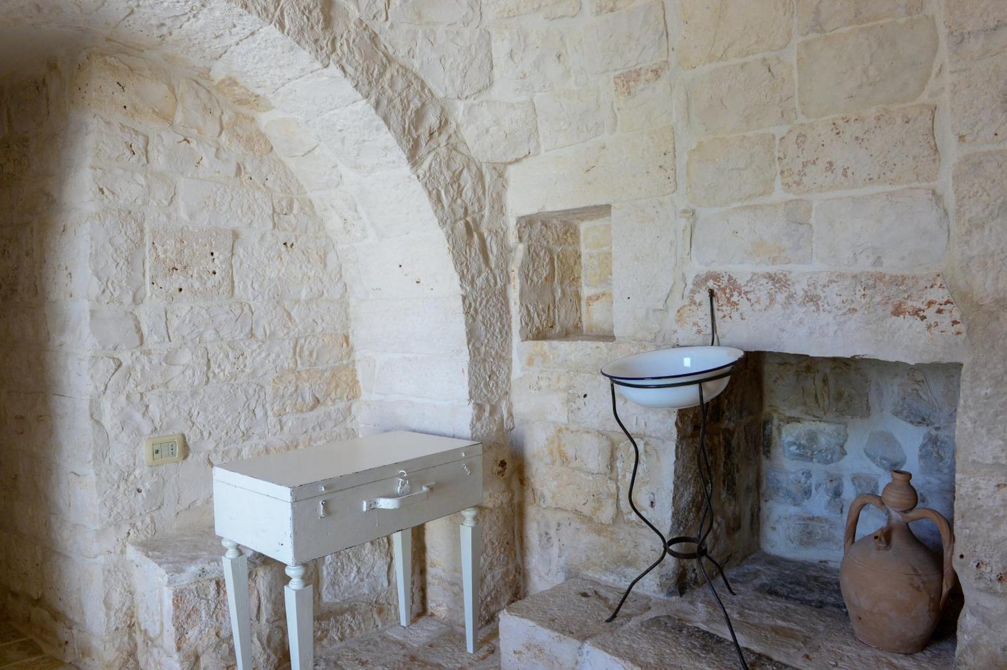 Trulli Lisanna - Apulian Hideaway With Pool Apartman Antonelli Kültér fotó