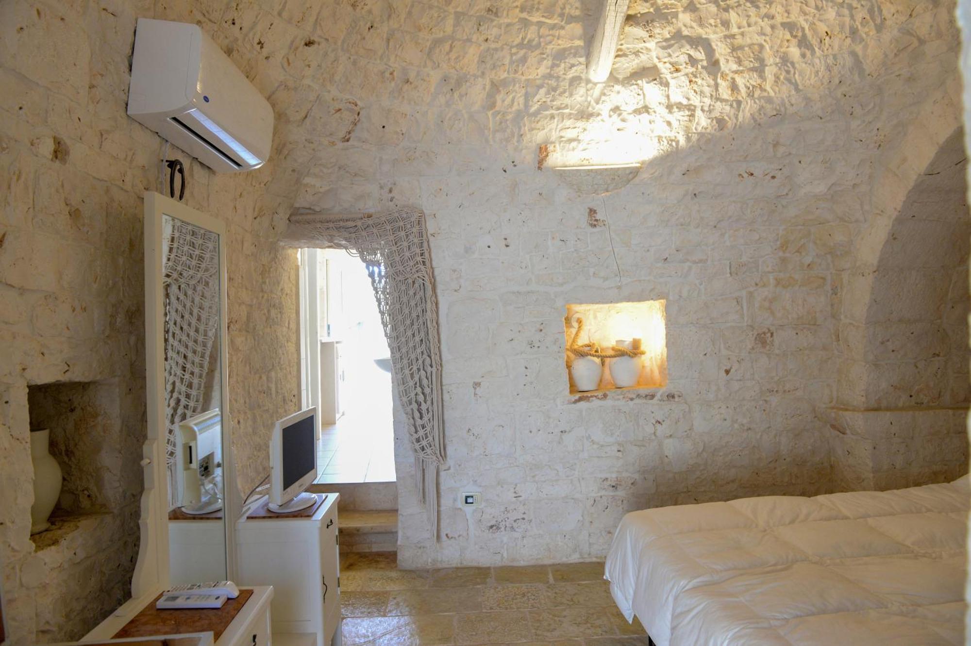 Trulli Lisanna - Apulian Hideaway With Pool Apartman Antonelli Kültér fotó