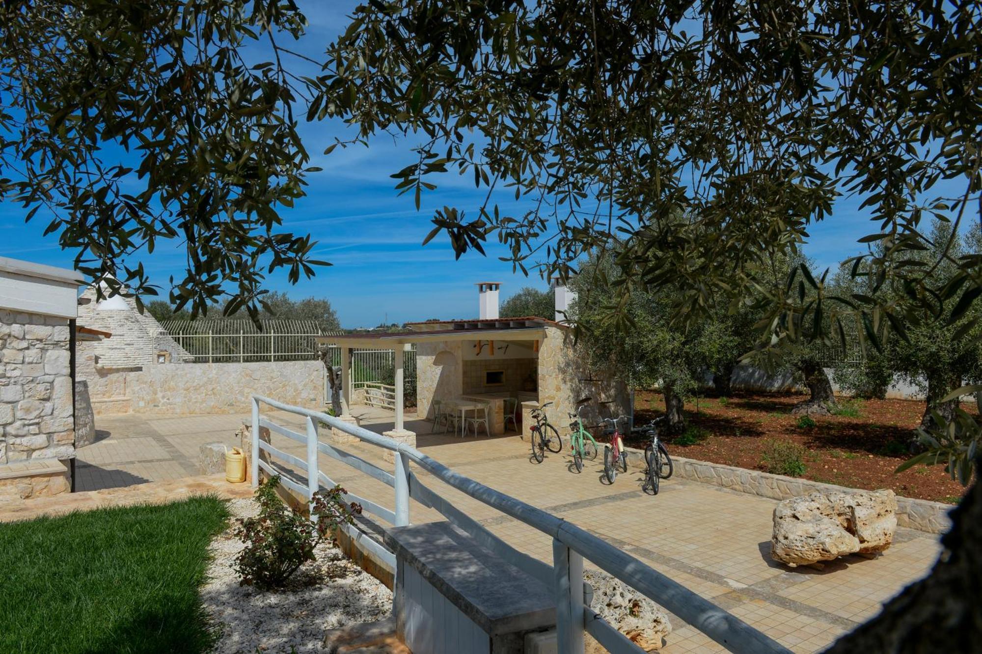 Trulli Lisanna - Apulian Hideaway With Pool Apartman Antonelli Kültér fotó