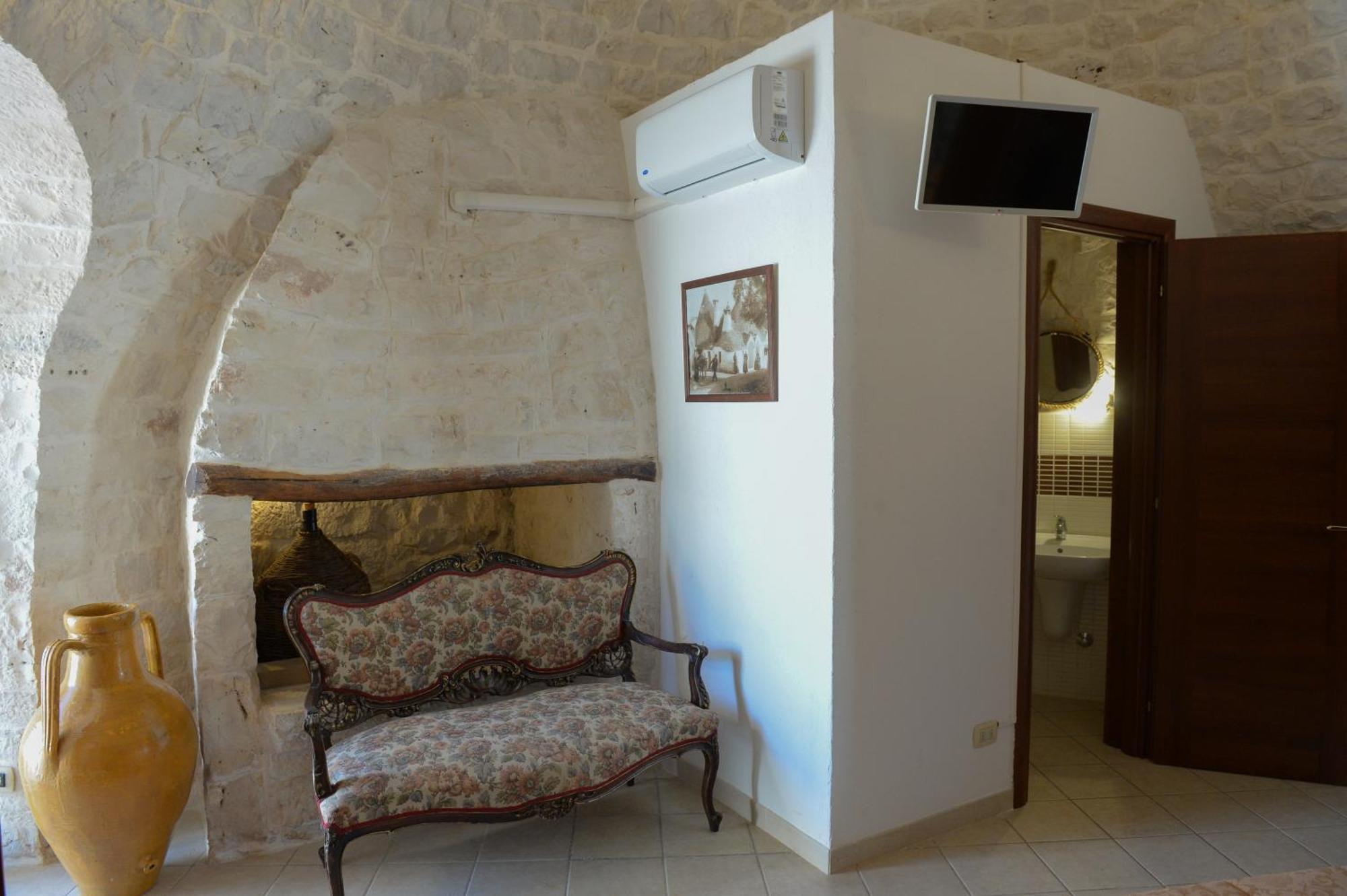 Trulli Lisanna - Apulian Hideaway With Pool Apartman Antonelli Kültér fotó